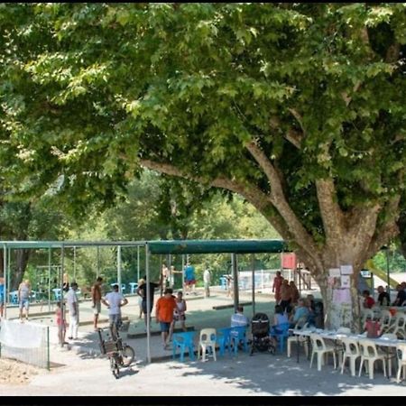 Mobil Home L'Eau Vive Les Arcs-sur-Argens Exterior foto