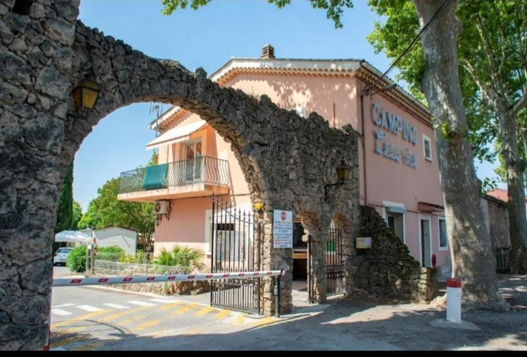 Mobil Home L'Eau Vive Les Arcs-sur-Argens Exterior foto